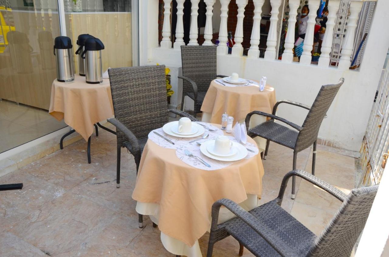 Hostal Marbella 47 Cartagène Extérieur photo